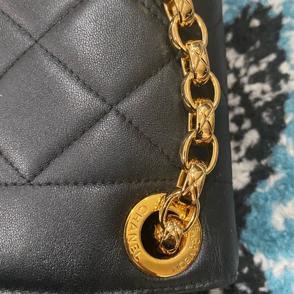 Chanel Black Quilted Leather Chic With Me Flap Bag - Picture 10 of 16